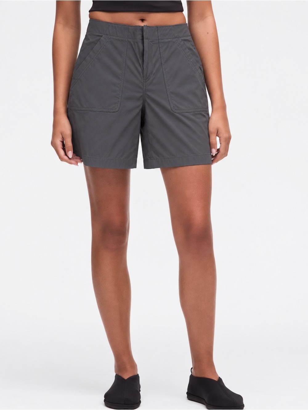 Eddie Bauer Women Utility Performance Horizon Charcoal Stretch Bermuda Shorts, 8